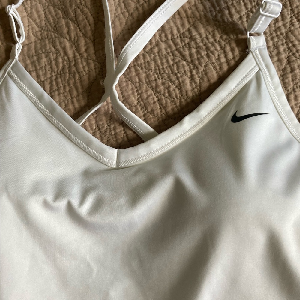 Nike Women's dri-fit tank top